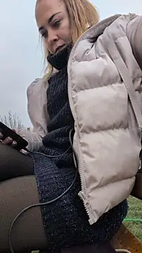 عرض كام Risky_julia2330