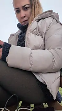 โชว์เว็บแคมของ Risky_julia2330