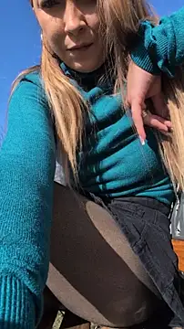 Risky_julia2330 – Kamerová šou