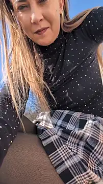 Risky_julia2330のウェブカメラショー