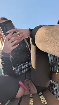 Pokazy przed kamerką – Risky_julia2330