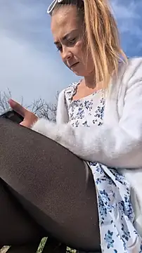 Вебкам-шоу Risky_julia2330