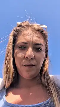 Risky_julia2330 Pertunjukan Webcam