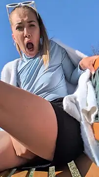 Risky_julia2330 – webcam-show