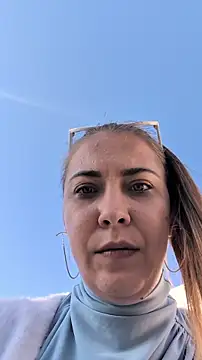 Risky_julia2330のウェブカメラショー