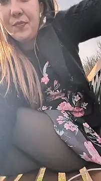 Risky_julia2330 网络视讯表演