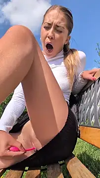 Вебкам-шоу Risky_girl23_