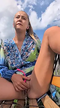 Živý XXX chat Risky_girl23_