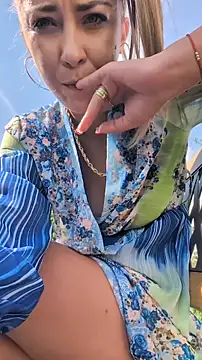 Risky_girl23_ Webcam-Show