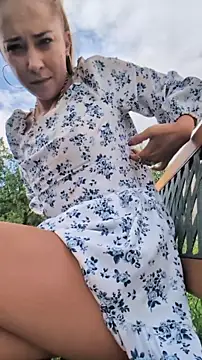 Risky_girl23_ – webcam-show
