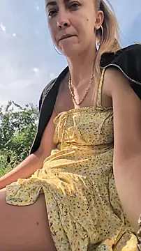Risky_girl23_ Webcam show