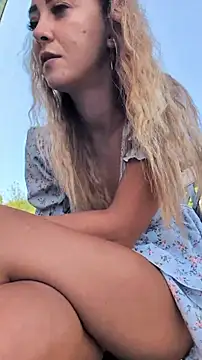 Risky_girl23_ Webcamshow