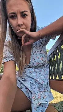 Czat XXX na żywo – Risky_girl23_