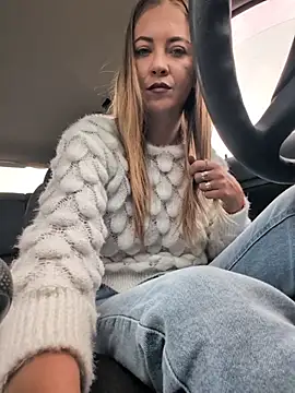 Dirty_girl10 webkamerás műsora