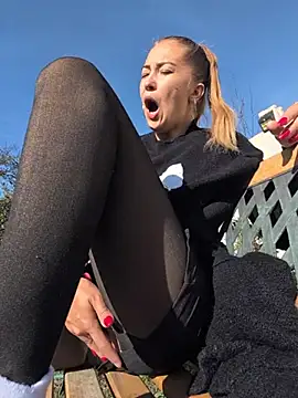 הופעת וובקאם של Dirty_girl10
