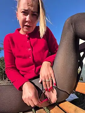 Dirty_girl10's Live XXX Chat