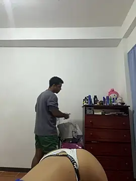 EyesGrin Pertunjukan Webcam