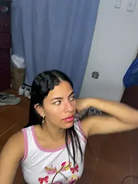 LIllyGreenEyesn Webbikameraesitys