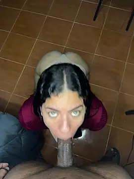 LIllyGreenEyes Webcam-Show