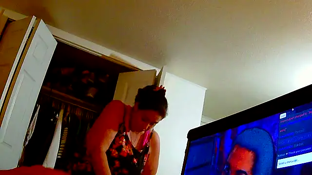 happy2play4u Show Webcam
