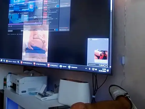 mimis30 Show Webcam