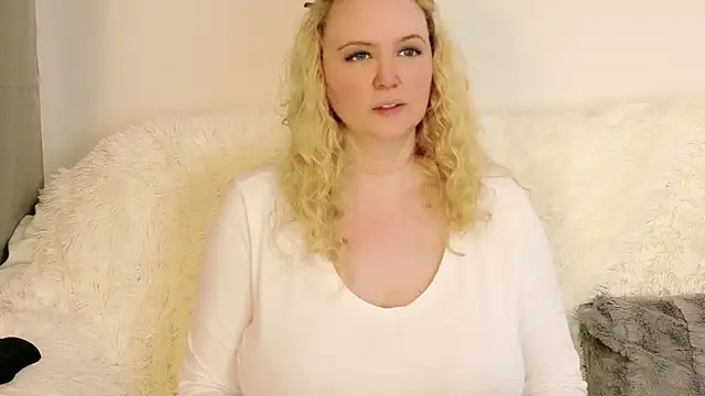 Sarah4youn Live XXX chat