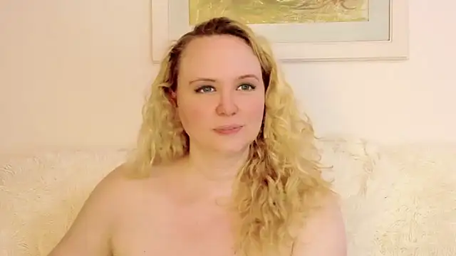 Sarah4you Live XXX-Chat