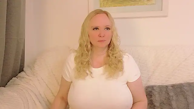 Sarah4you Live XXX-Chat