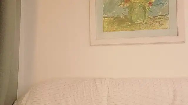 Sarah4you's Live XXX Chat