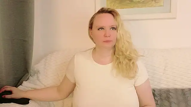 Sarah4youn Live XXX chat
