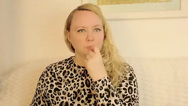 Sarah4you 라이브 XXX 채팅