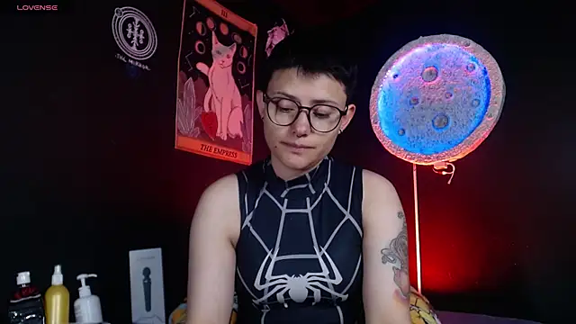 girl_intense444 – Live XXX-chat