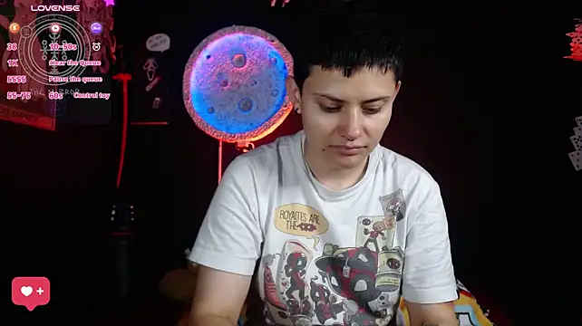girl_intense444's Live XXX Chat