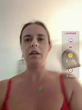Chat XXX en directo de emmyemmmxoo