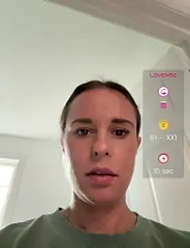 emmyemmmxoo's Webcam Show