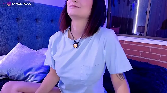 Webkamerová show mandi4pole_