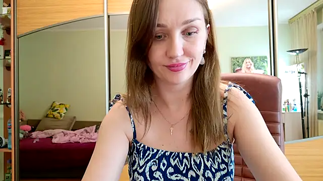 Show modela Sorceress_Evelina na web-kameri