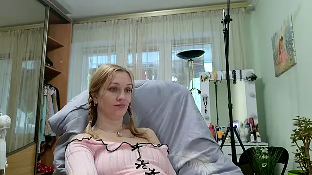 Czat XXX na żywo – Precious_Crystal