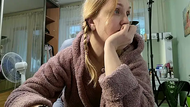 Precious_Crystal's Live XXX Chat