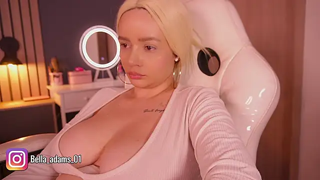 Živý XXX chat bella_adams_