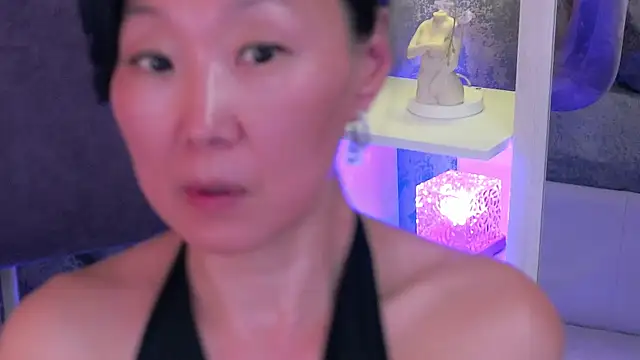 S_andra_ Show in webcam