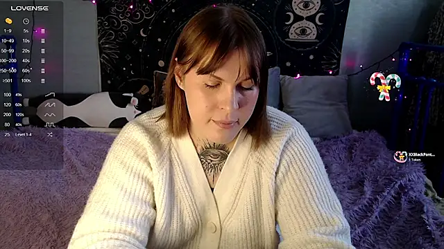 ivamayy Show in webcam