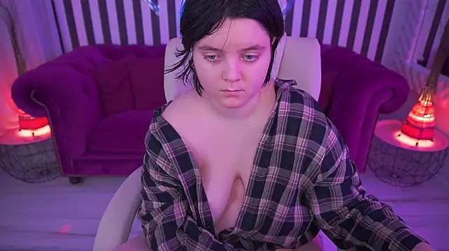 Živý XXX chat LittleShyy