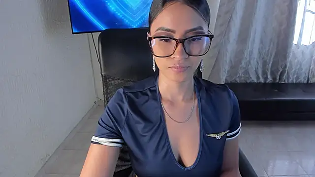 PaulinaBelushi's Live XXX Chat