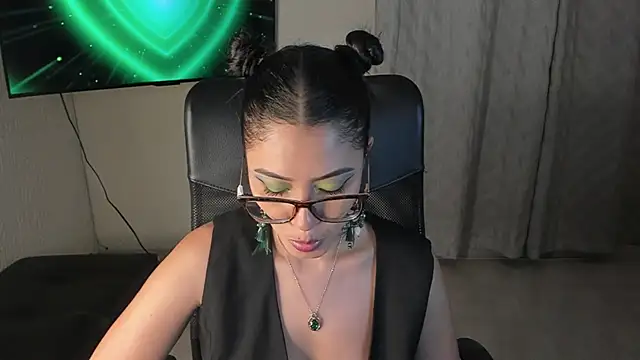 PaulinaBelushi live XXX chat