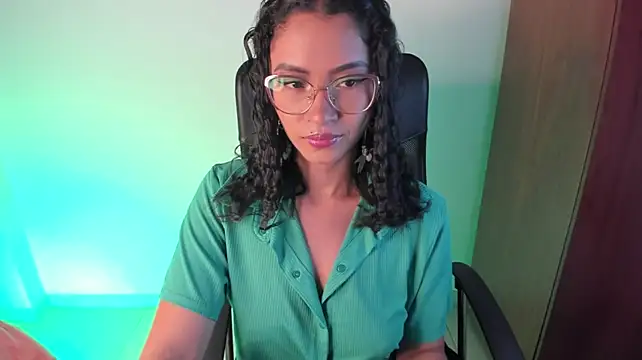 Živý XXX chat PaulinaBelushi