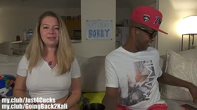 boomboomr00m Webcam Show