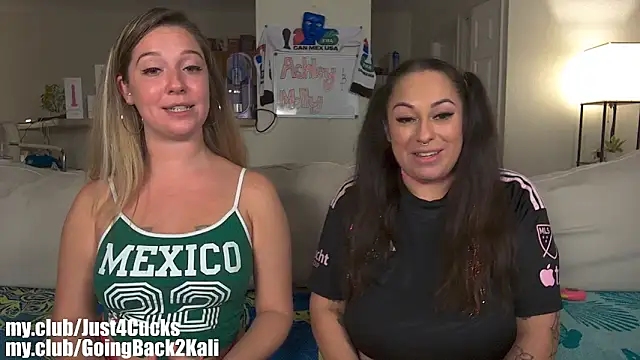 boomboomr00m Show in webcam