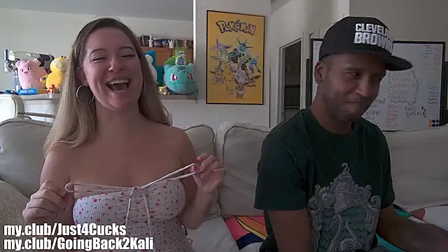 boomboomr00m's Webcam Show