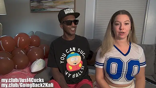 boomboomr00m Show in webcam